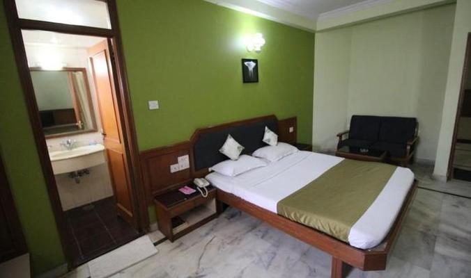 Adarsh Inn
